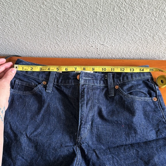 Vintage denim shorts - Picture 5 of 6